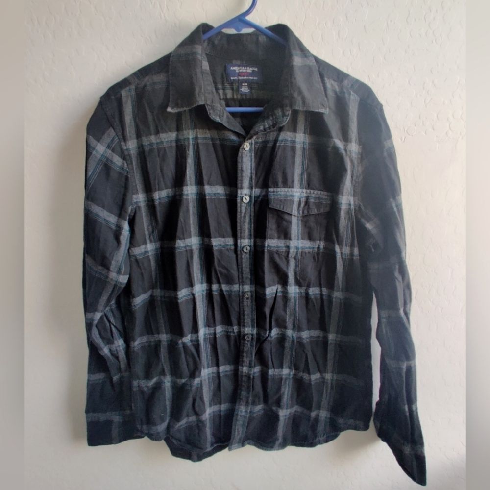 American Eagle Men's black & Gray Plaid Academia Button down shirt_med Slim Fit